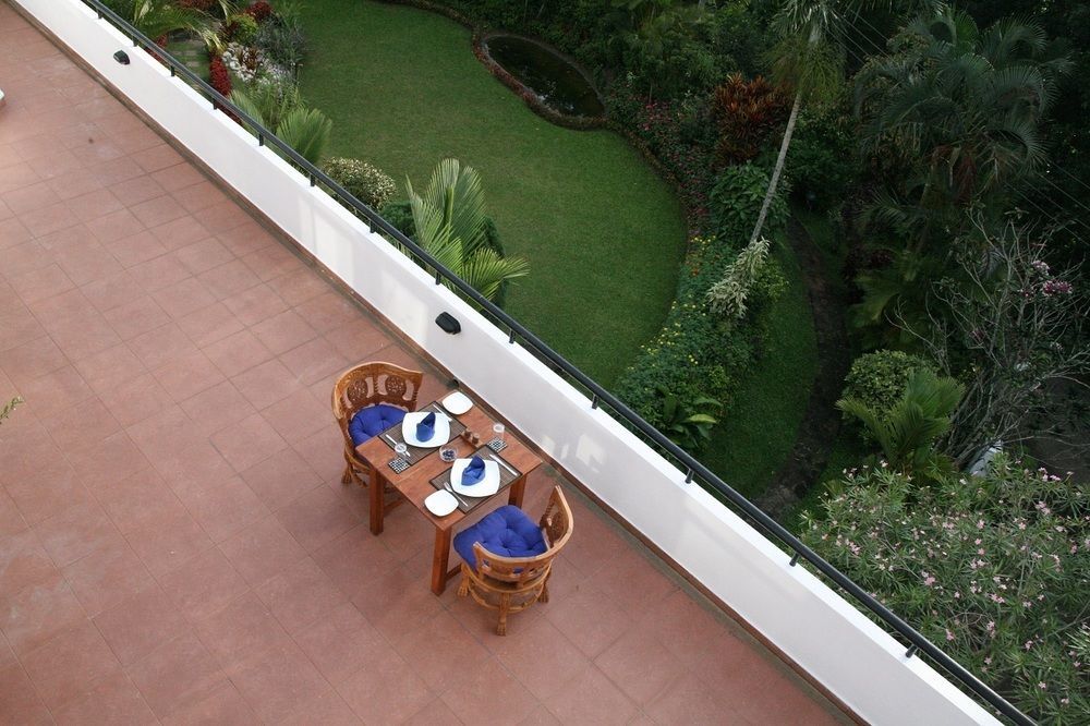 Mowbrey House Hotel Kandy Exterior foto